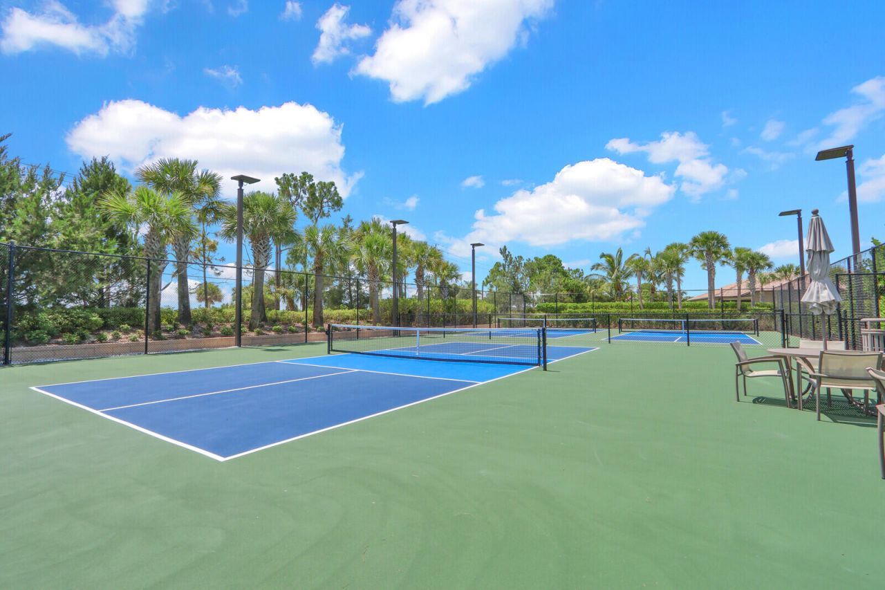 9242 Balsamo Drive, Palm Beach Gardens, FL 33412 Photo