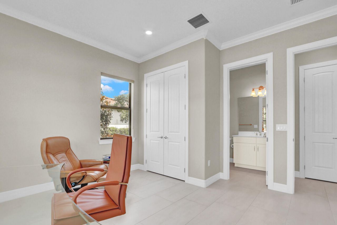 9242 Balsamo Drive, Palm Beach Gardens, FL 33412 Photo