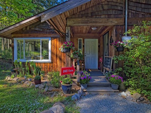 378 Rainbow Rd , Salt Spring, BC V8K 2M4