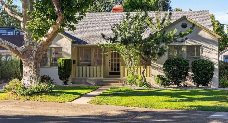 929 Swanston Dr, Sacramento, CA 95818 Photo