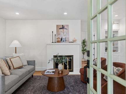 929 Swanston Dr, Sacramento, CA 95818 Photo