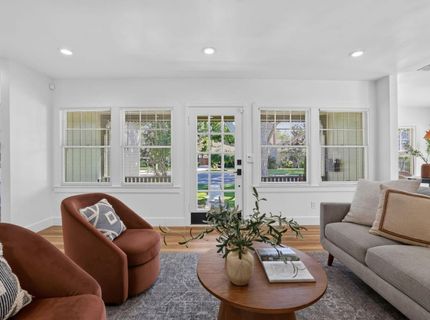 929 Swanston Dr, Sacramento, CA 95818 Photo