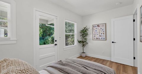 929 Swanston Dr, Sacramento, CA 95818 Photo
