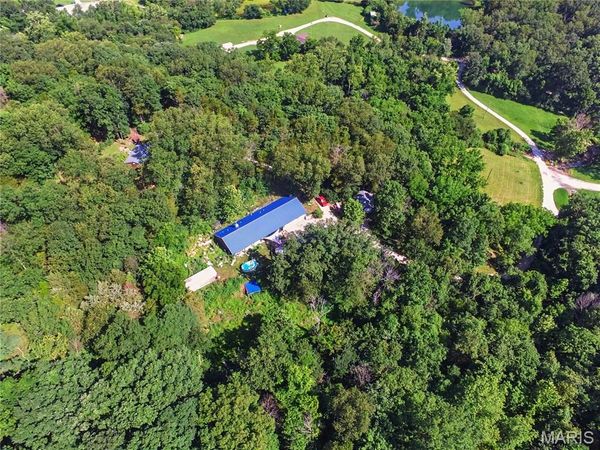 135 Wood Valley Trail, Pacific, MO 63069