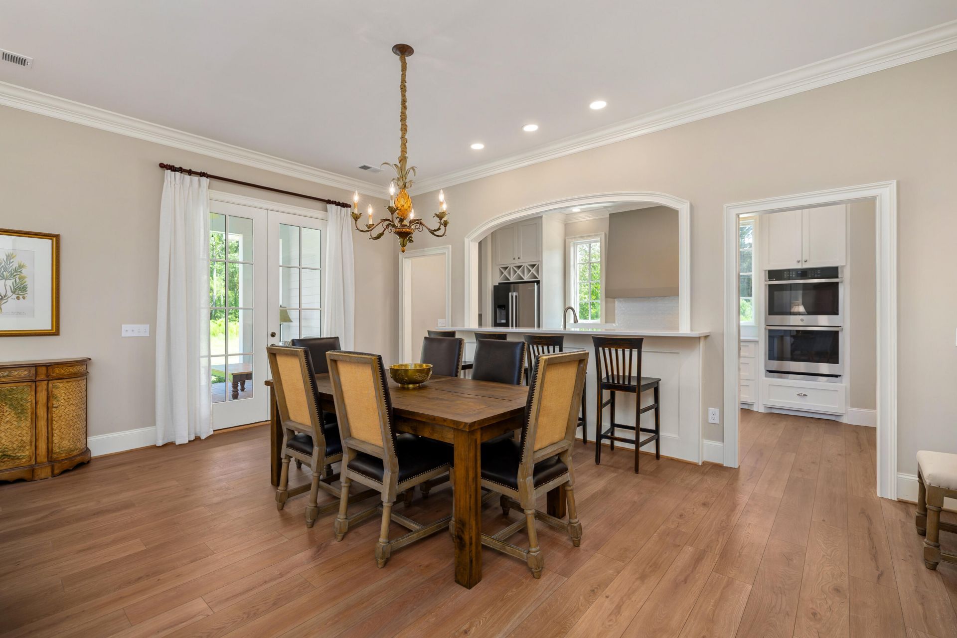 1646 Cleveland Street Photo 28