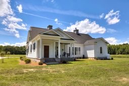 1646 Cleveland Street photo 4