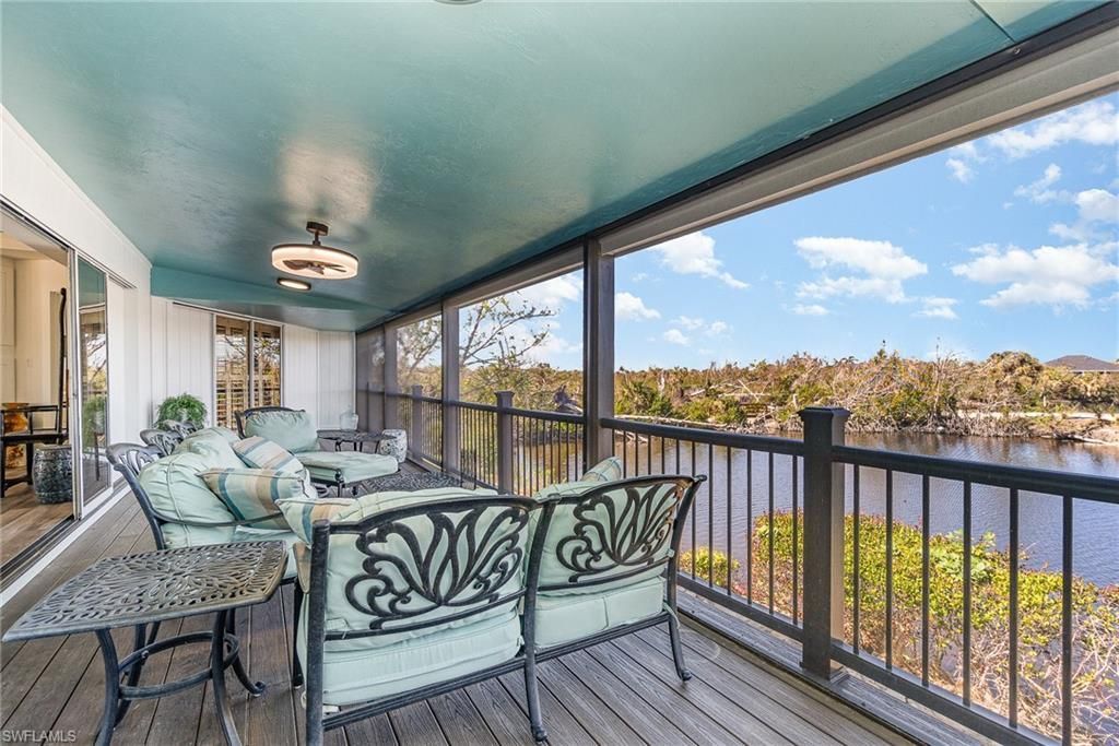 1720 Middle Gulf Dr, Sanibel, FL 33957 Photo