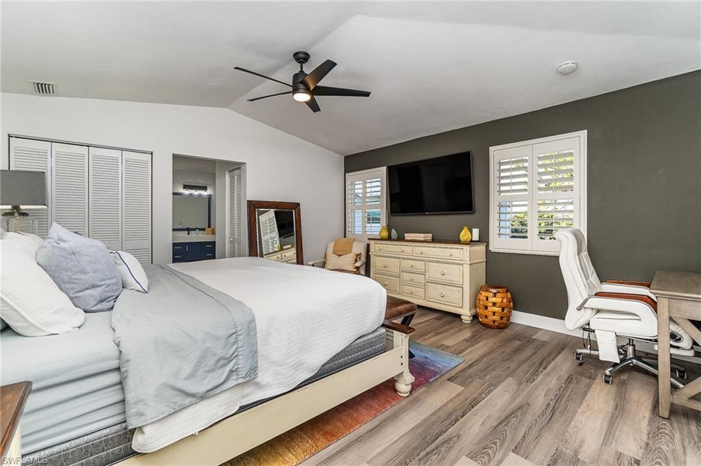 1720 Middle Gulf Dr, Sanibel, FL 33957 Photo