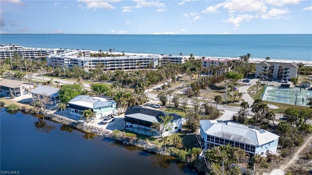 1720 Middle Gulf Dr, Sanibel, FL 33957 Photo