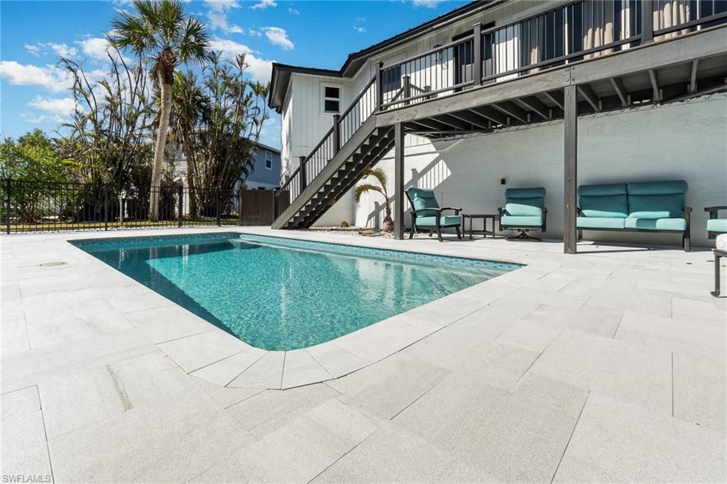 1720 Middle Gulf Dr, Sanibel, FL 33957 Photo