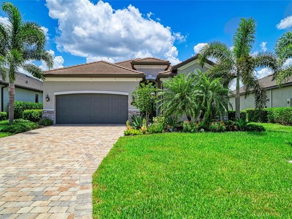 5731 CHEECH GLEN , BRADENTON, FL 34211