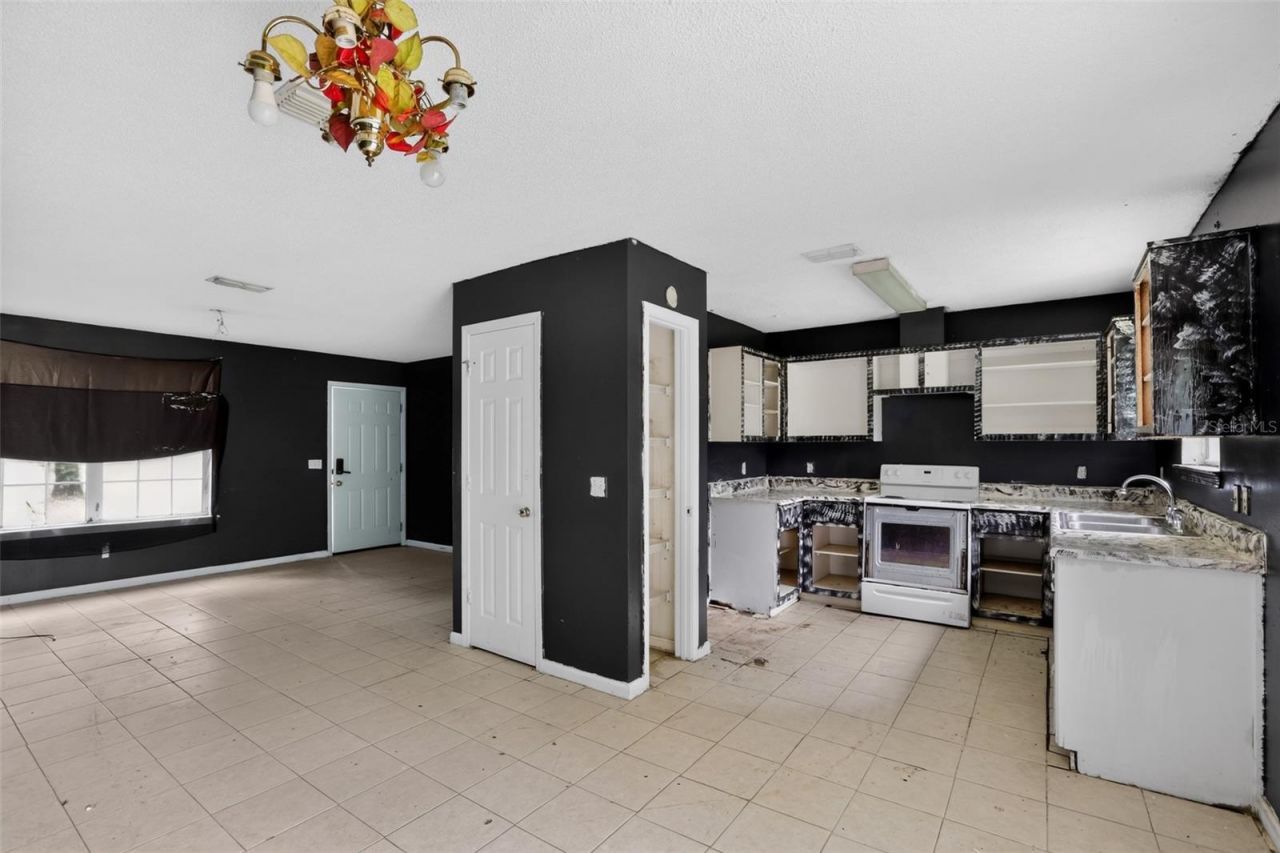 5179 Marcus Drive, Greenwood, FL 32443 Photo