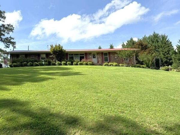 1 Woodmont Dr., Belmont, MS 38827