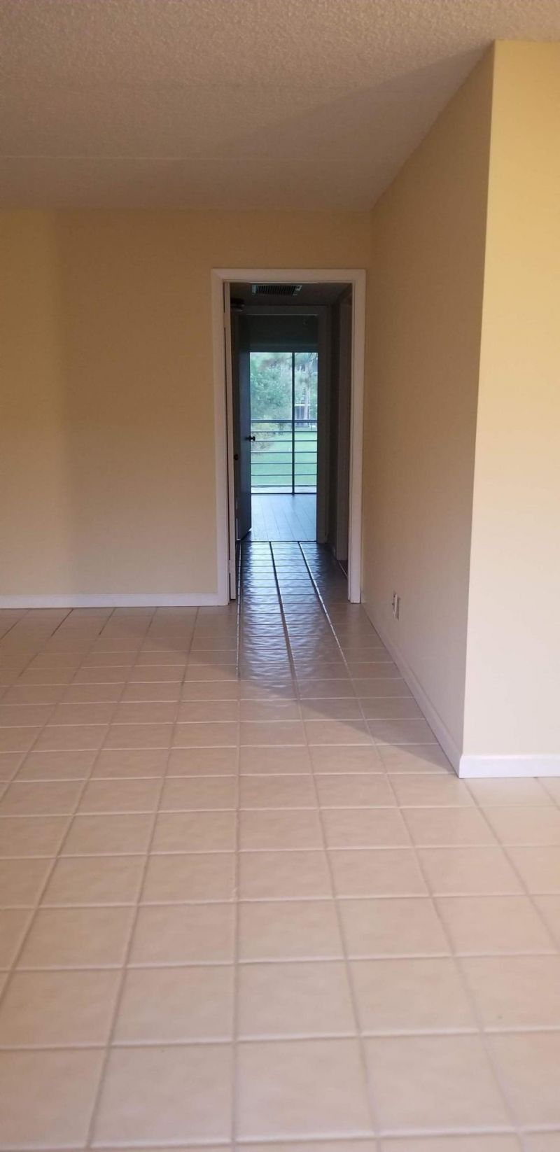 2000 Springdale Boulevard, Unit 203, Palm Springs, FL 33461 Photo
