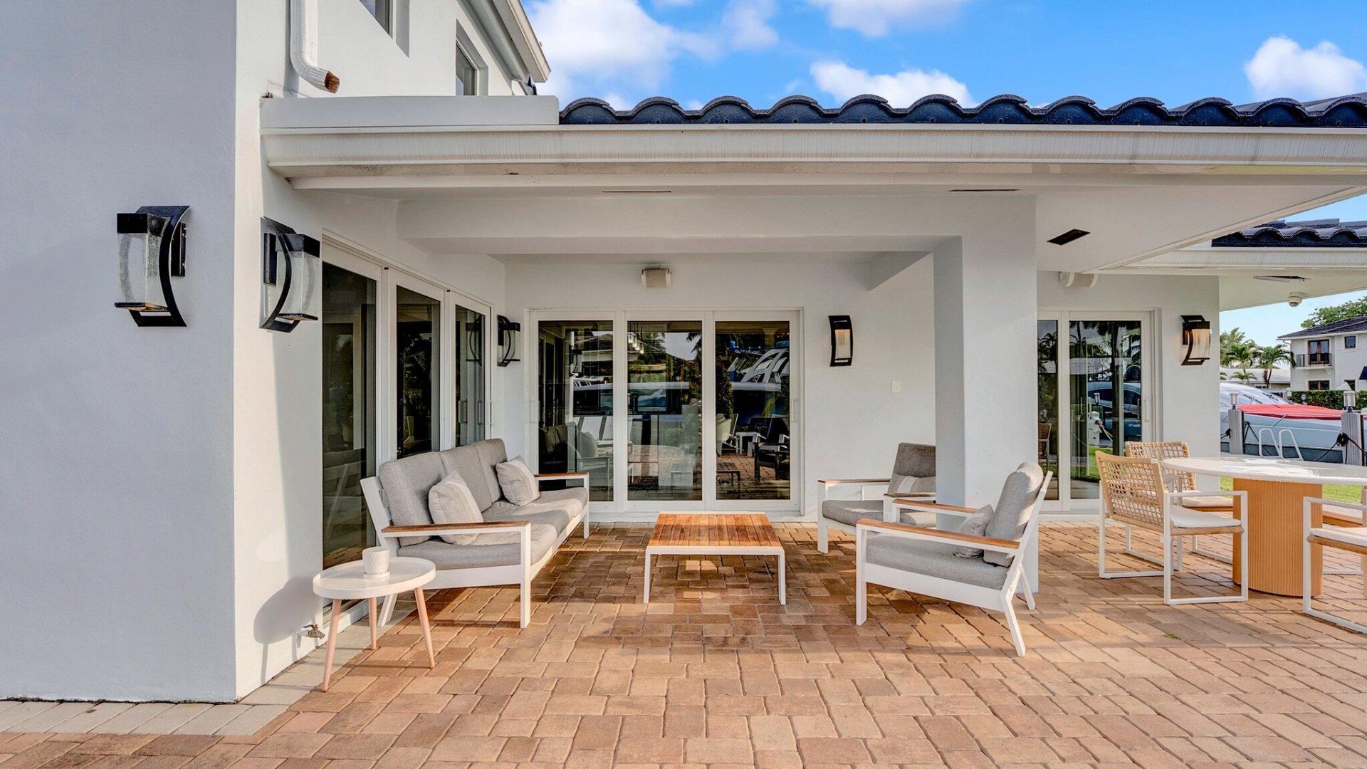 2593 SE 9th Street, Pompano Beach, FL 33062 Photo