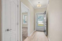 405 Goldenrod Circle photo 4