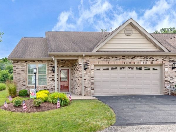 4606 Webber Ln, Murrysville, PA 15668