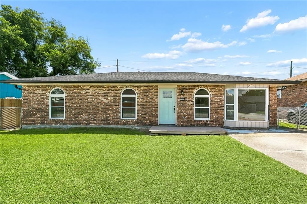 2248 SAUVAGE Avenue, Marrero, LA 70072