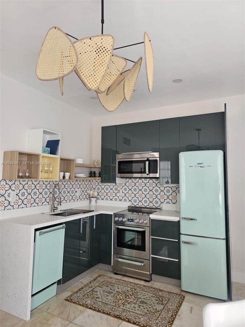 801 8th St , Unit 201, Miami Beach, FL 33139 Photo