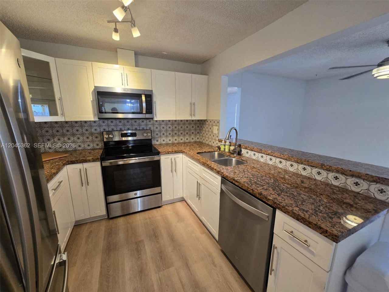 740 SW 99th Ct Cir , Miami, FL 33174 Photo