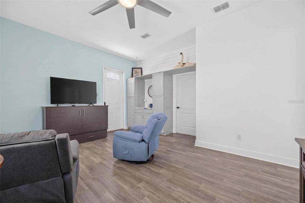 3016 Smilodon Trail, Ruskin, FL 33570 Photo