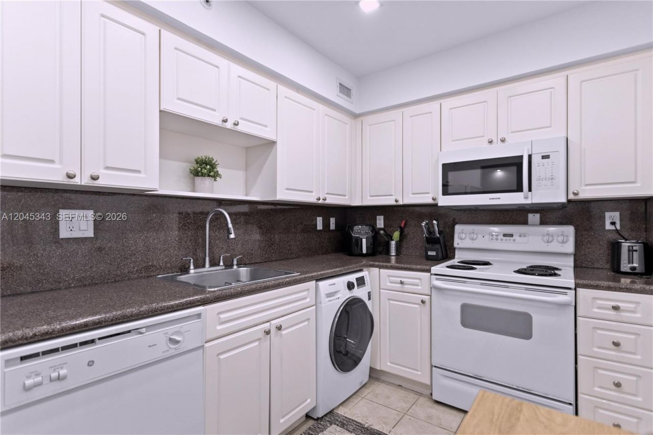 2501 S Ocean Dr , Unit 1614, Hollywood, FL 33019 Photo