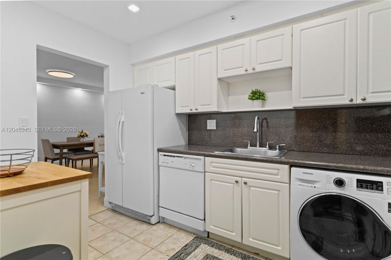 2501 S Ocean Dr , Unit 1614, Hollywood, FL 33019 Photo