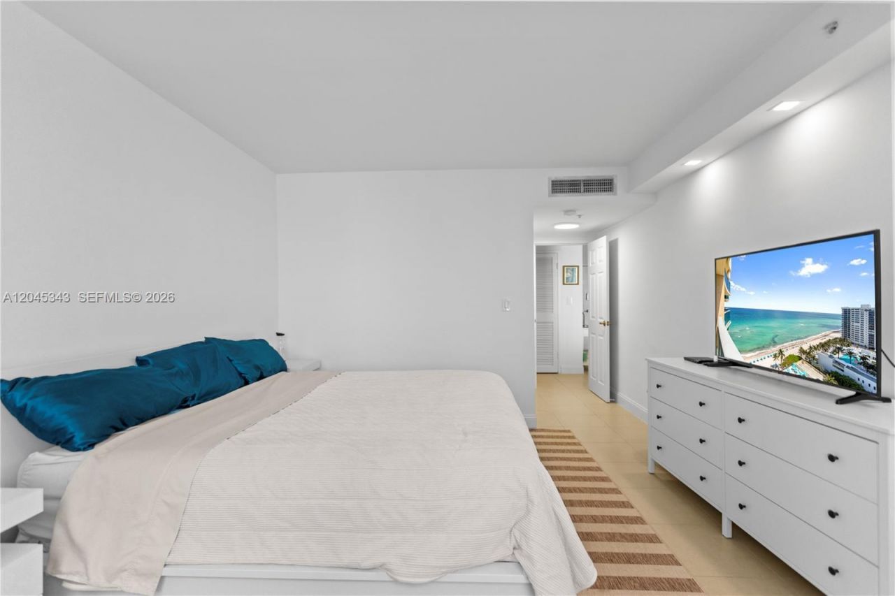 2501 S Ocean Dr , Unit 1614, Hollywood, FL 33019 Photo