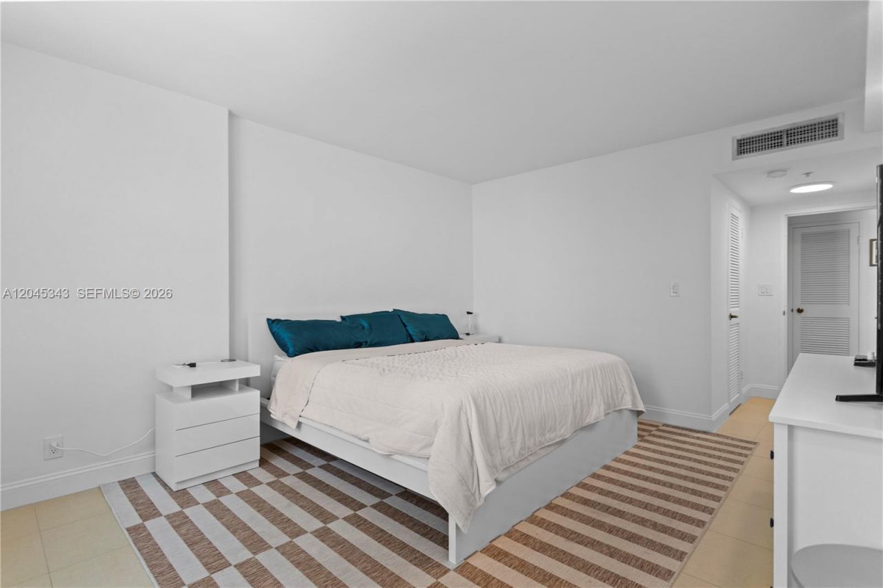 2501 S Ocean Dr , Unit 1614, Hollywood, FL 33019 Photo