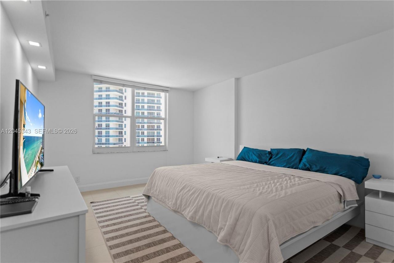 2501 S Ocean Dr , Unit 1614, Hollywood, FL 33019 Photo