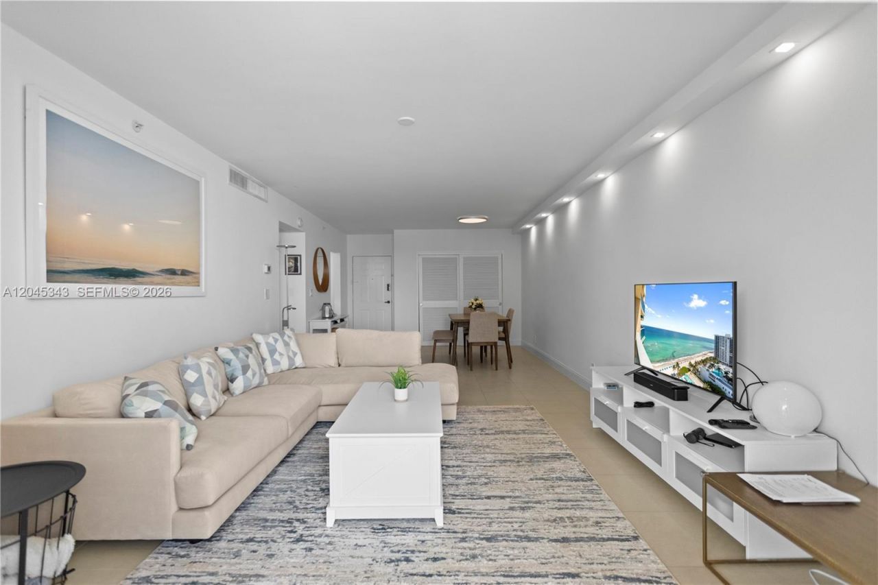 2501 S Ocean Dr , Unit 1614, Hollywood, FL 33019 Photo