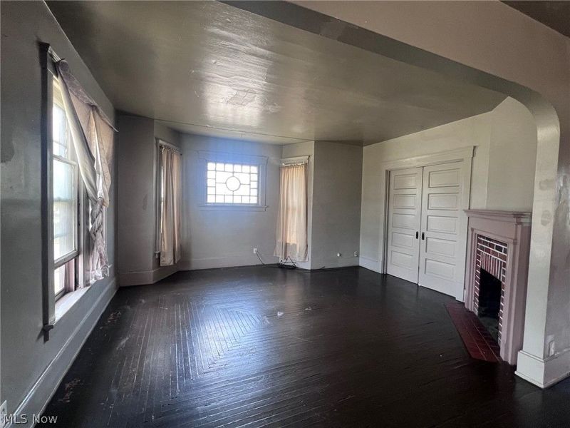 611 West Avenue, Elyria, OH 44035 Photo 5
