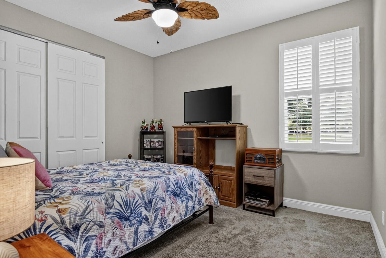 9431 Meadowood Drive, Fort Pierce, FL 34951 Photo