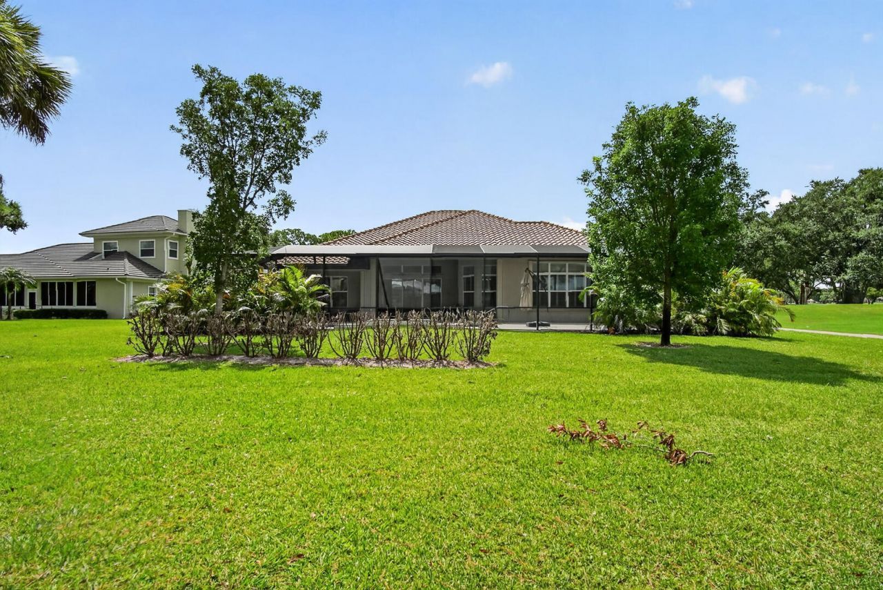 9431 Meadowood Drive, Fort Pierce, FL 34951 Photo
