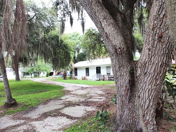 1013 W 2nd Street, Fort Pierce, FL 34982