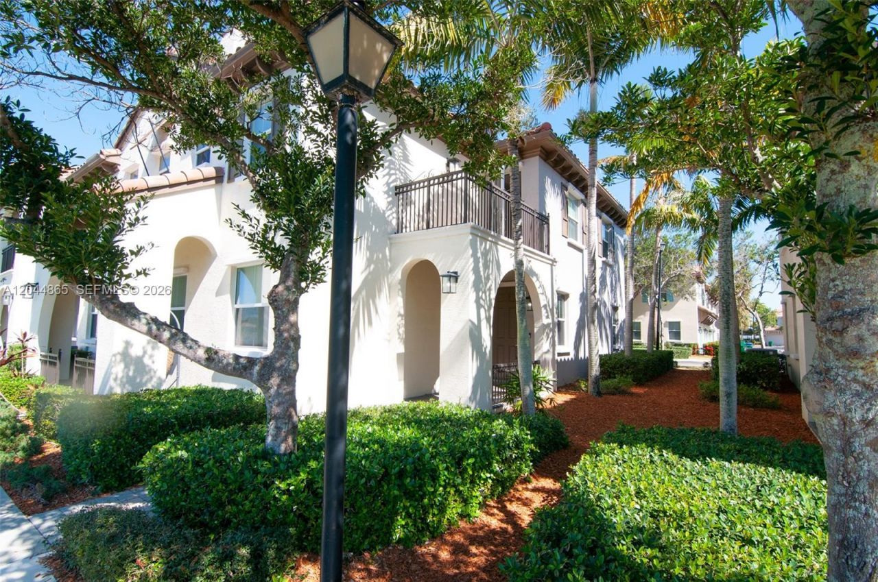 4357 Cascada Cir, Unit 4357, Cooper City, FL 33024 Photo