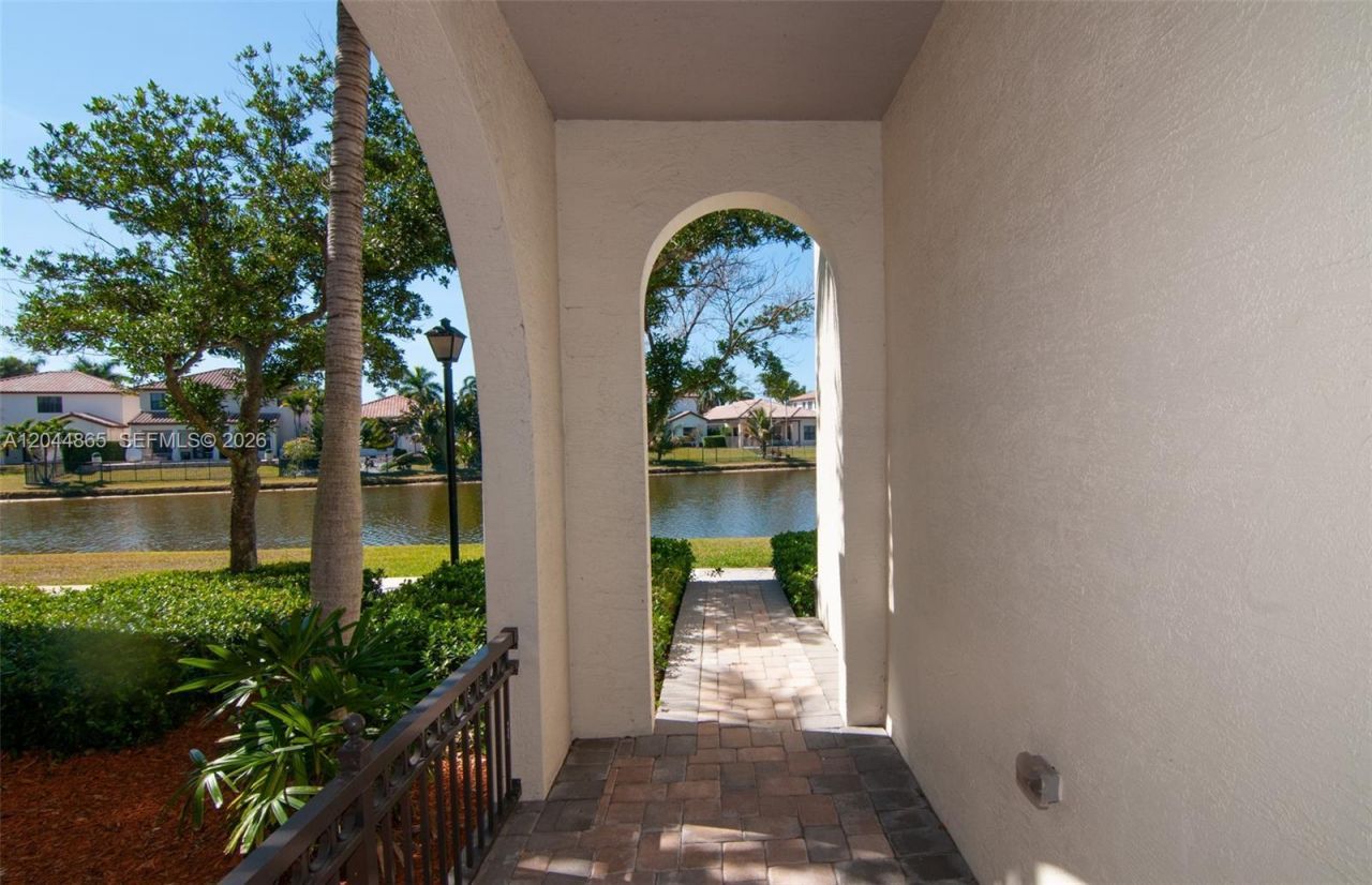 4357 Cascada Cir, Unit 4357, Cooper City, FL 33024 Photo