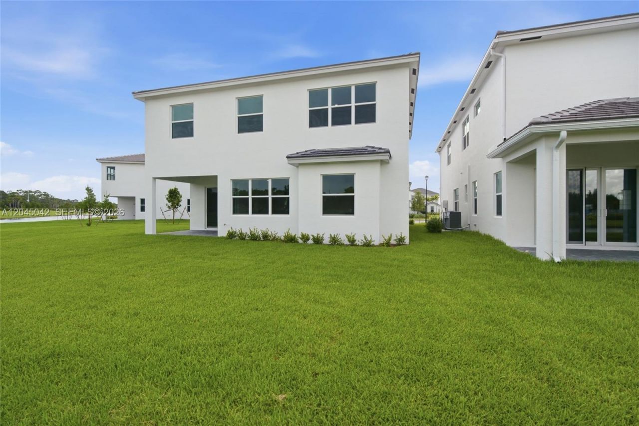 13895 Spruce Pine Dr , Westlake, FL 33470 Photo