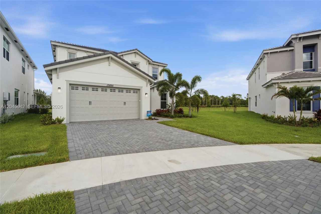 13895 Spruce Pine Dr , Westlake, FL 33470 Photo