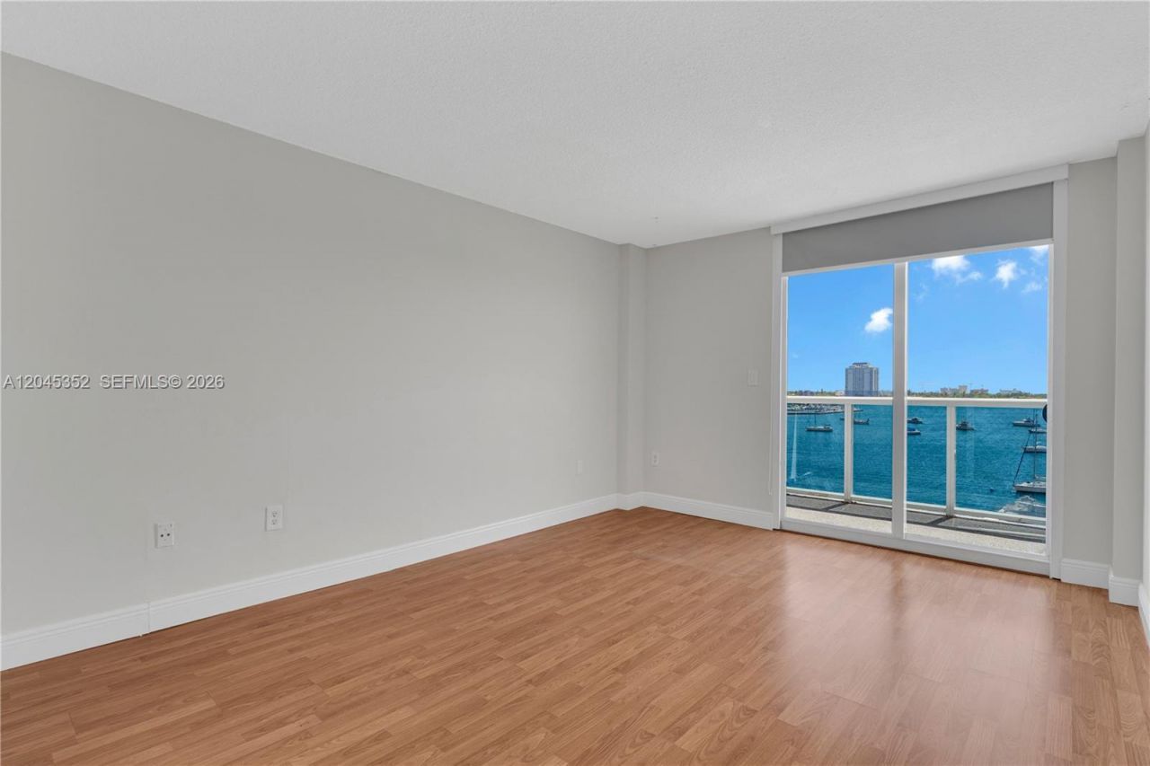 7928 West Dr , Unit 606, North Bay Village, FL 33141 Photo