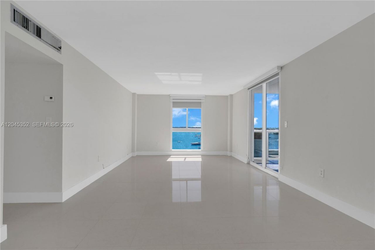 7928 West Dr , Unit 606, North Bay Village, FL 33141 Photo