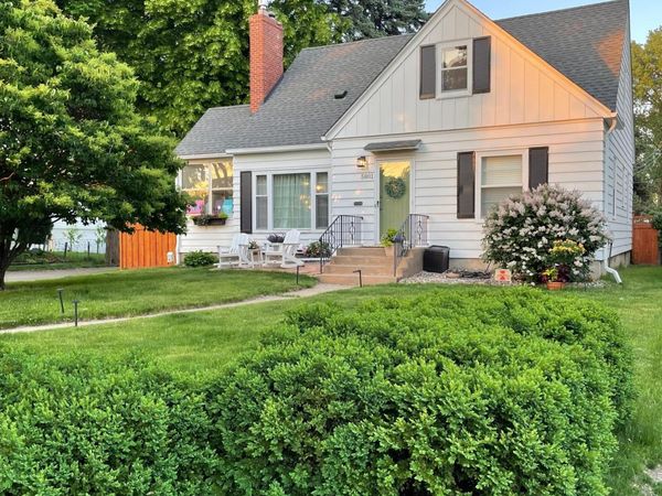 5801 12th Avenue S, Minneapolis, MN 55417