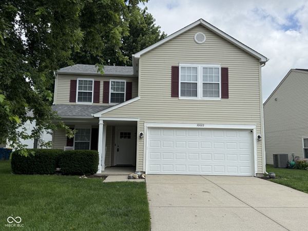 10022 Sapphire Berry Lane, Fishers, IN 46038