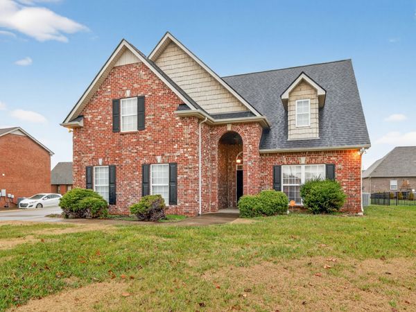 1322 Alamo Ave, Murfreesboro, TN 37129