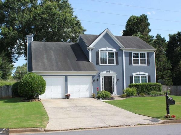 660 Glenbarrett Court NE, Marietta, GA 30066