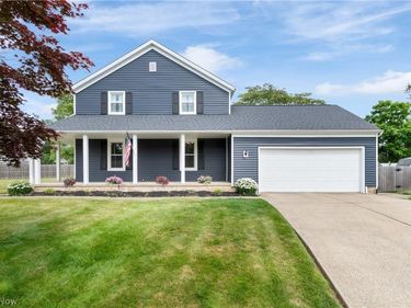 7919 Windbur Circle NW, North Canton, OH 44720