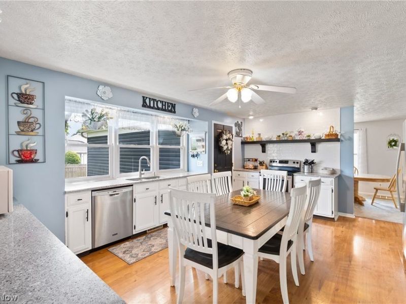 7919 Windbur Circle NW, North Canton, OH 44720 Photo 14