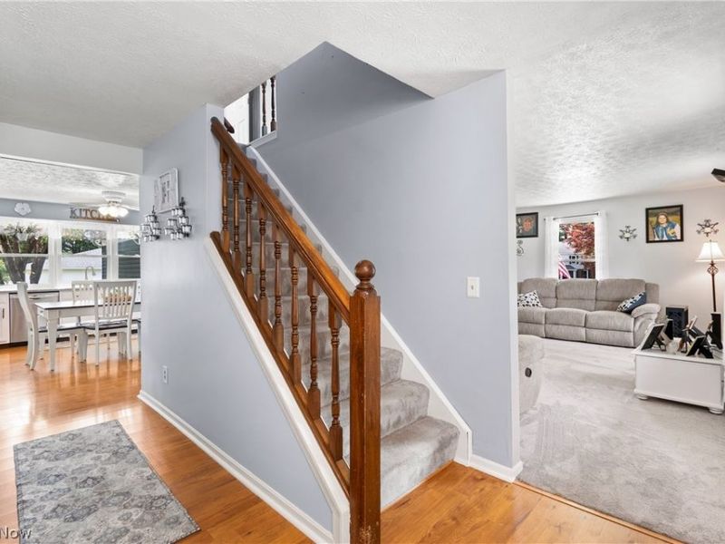 7919 Windbur Circle NW, North Canton, OH 44720 Photo 17