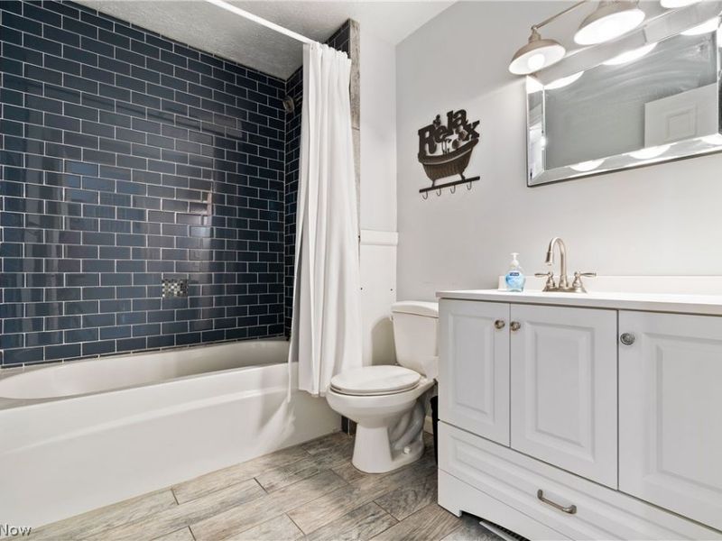 7919 Windbur Circle NW, North Canton, OH 44720 Photo 28