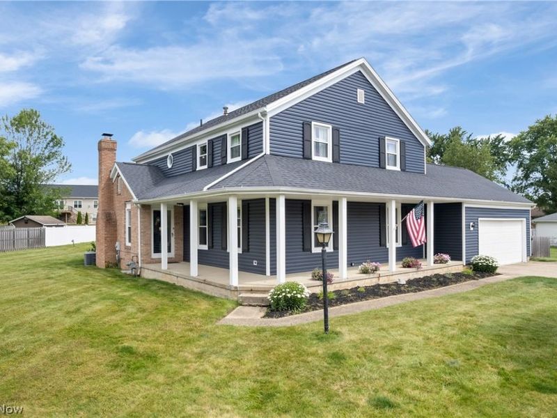 7919 Windbur Circle NW, North Canton, OH 44720 Photo 3
